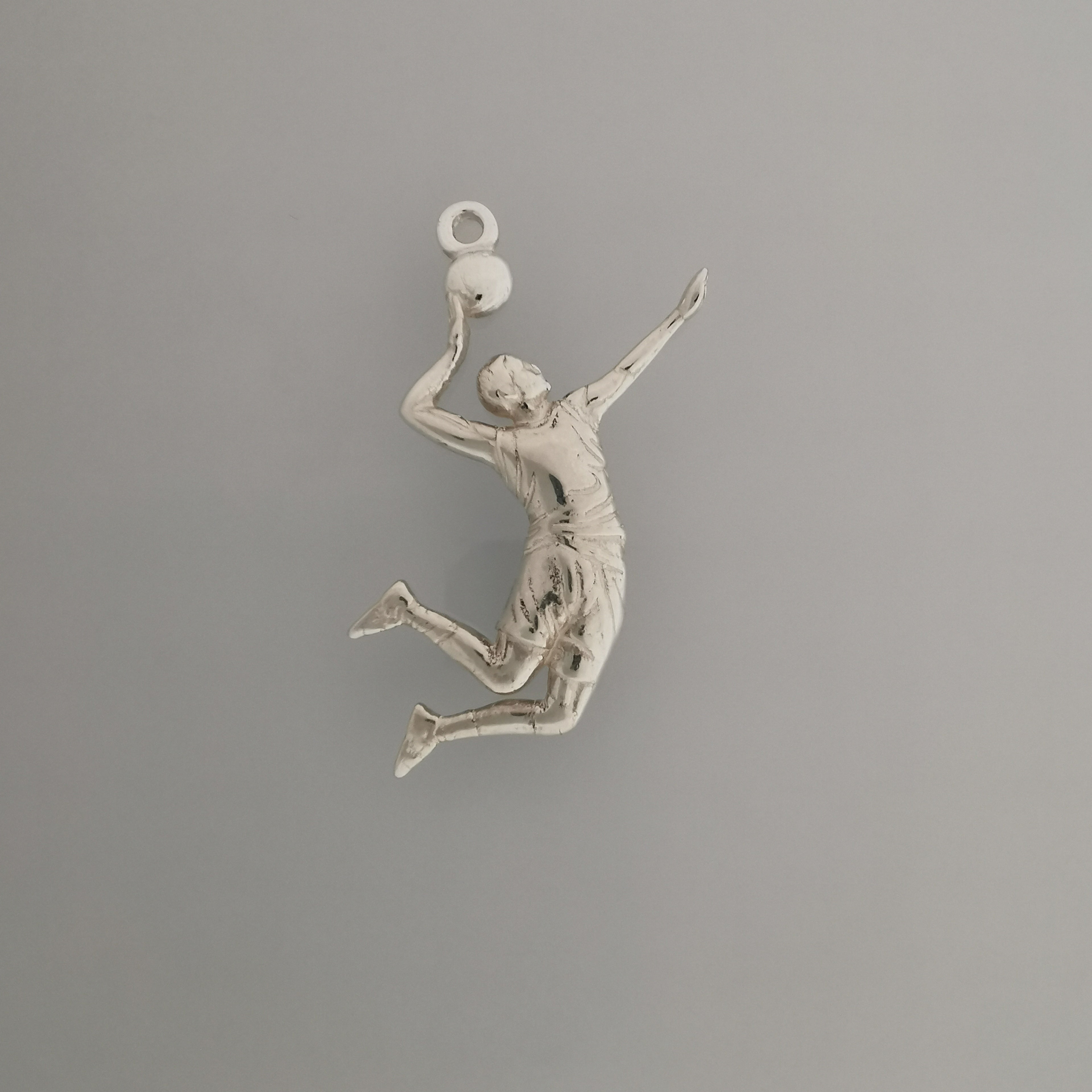Volleyball Pendant for Men – Classic Silver 925 Jewelry Gift – Handcrafted Sports Charm for Players, Coaches & Fans – Necklace