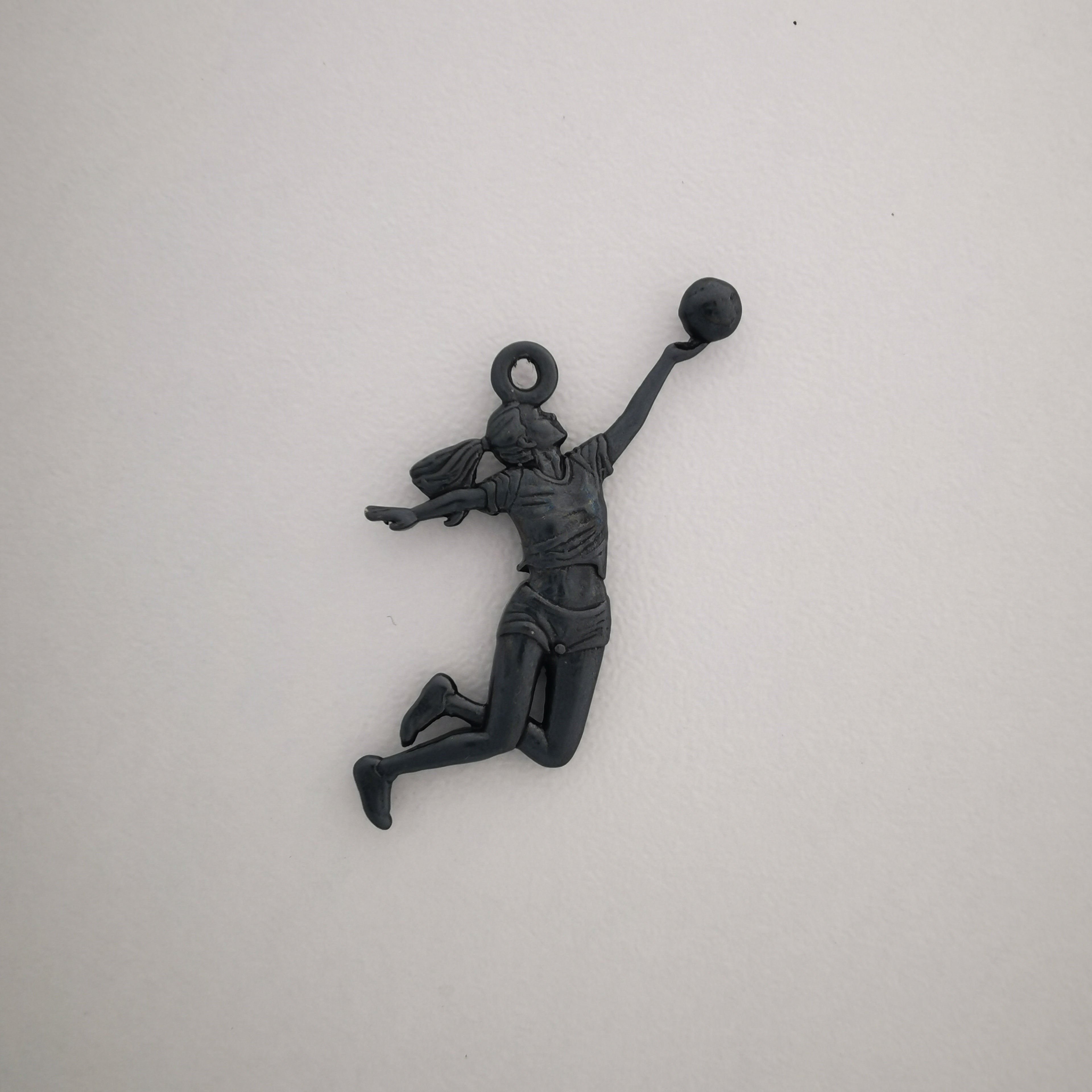 Volleyball Pendant for Women – Gold-Plated 925 Silver Jewelry Gift – Sports Necklace