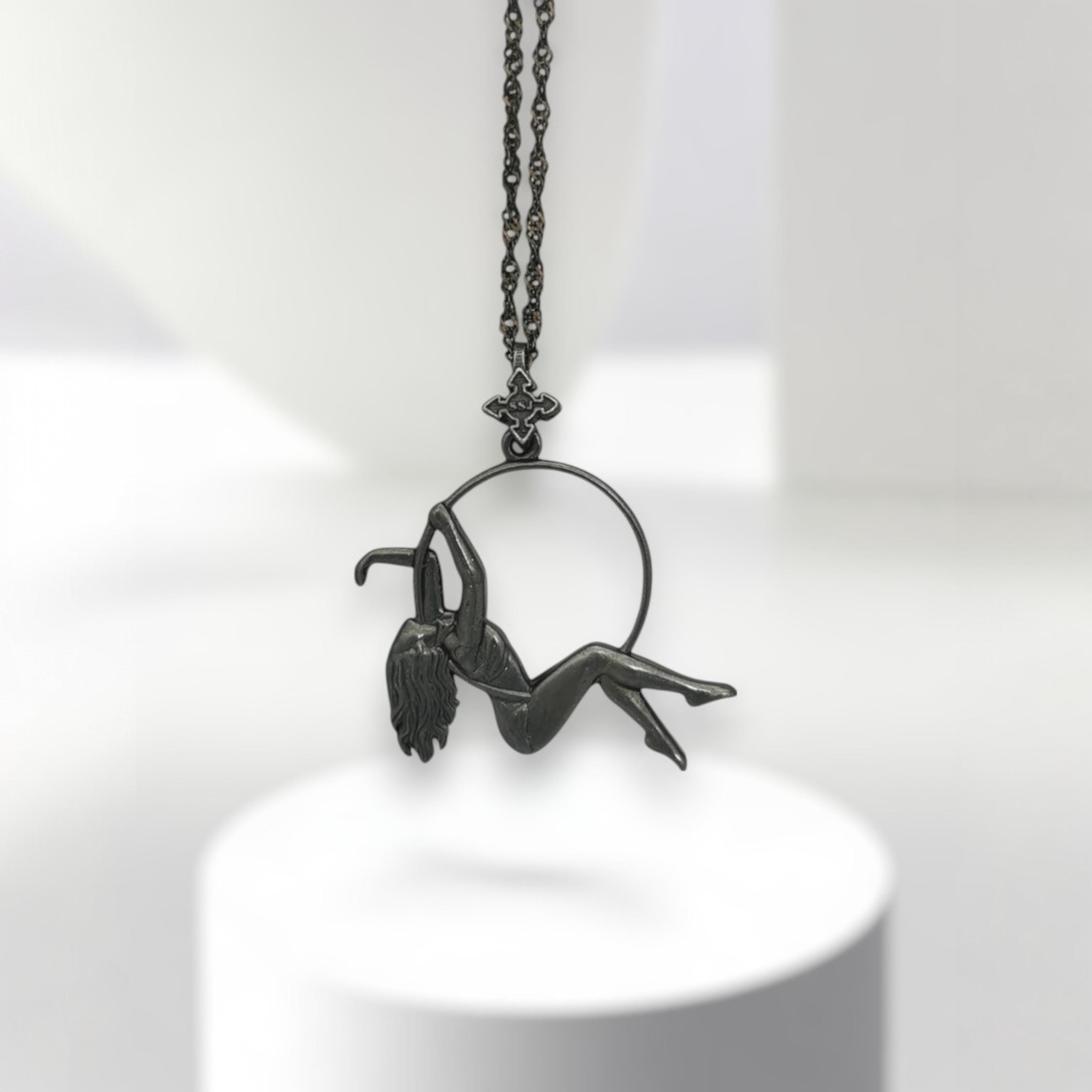 Aerial Hoop Jewelry Pendant for Women – Oxidized Black 925 Silver Gift – Artistic Sports Accessory for Aerialists and Dancers – Necklace