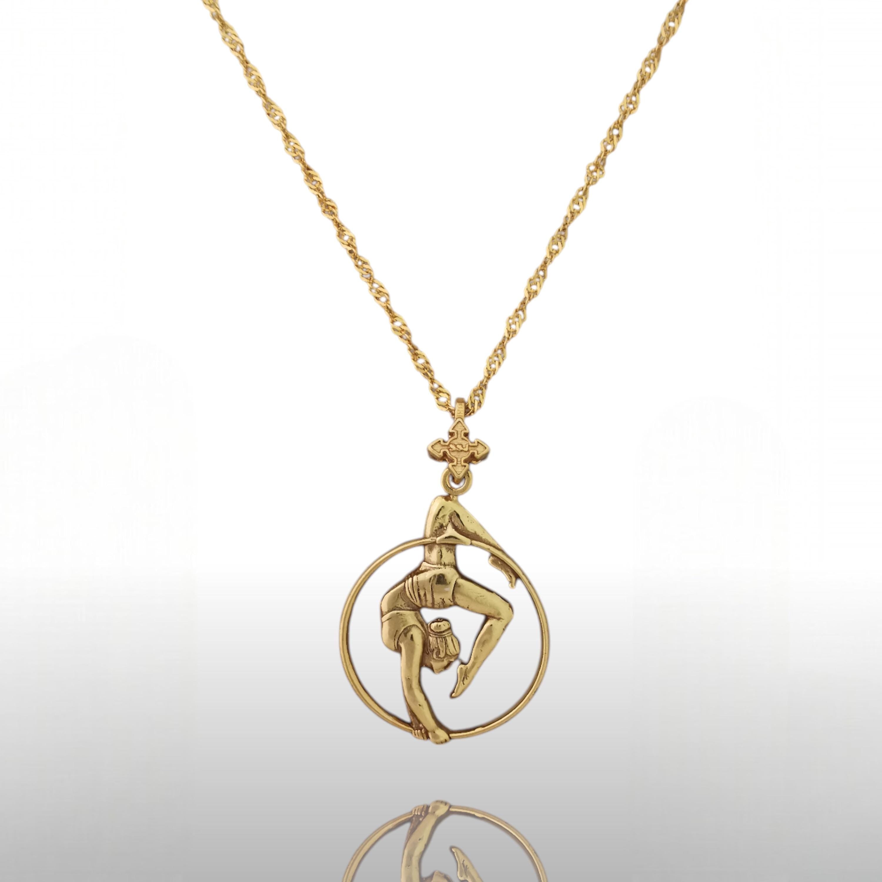 Aerial Hoop Pendant in Gold – 925 Silver Necklace for Women – Graceful Jewelry Gift for Aerialists, Dancers, and Free Spirits
