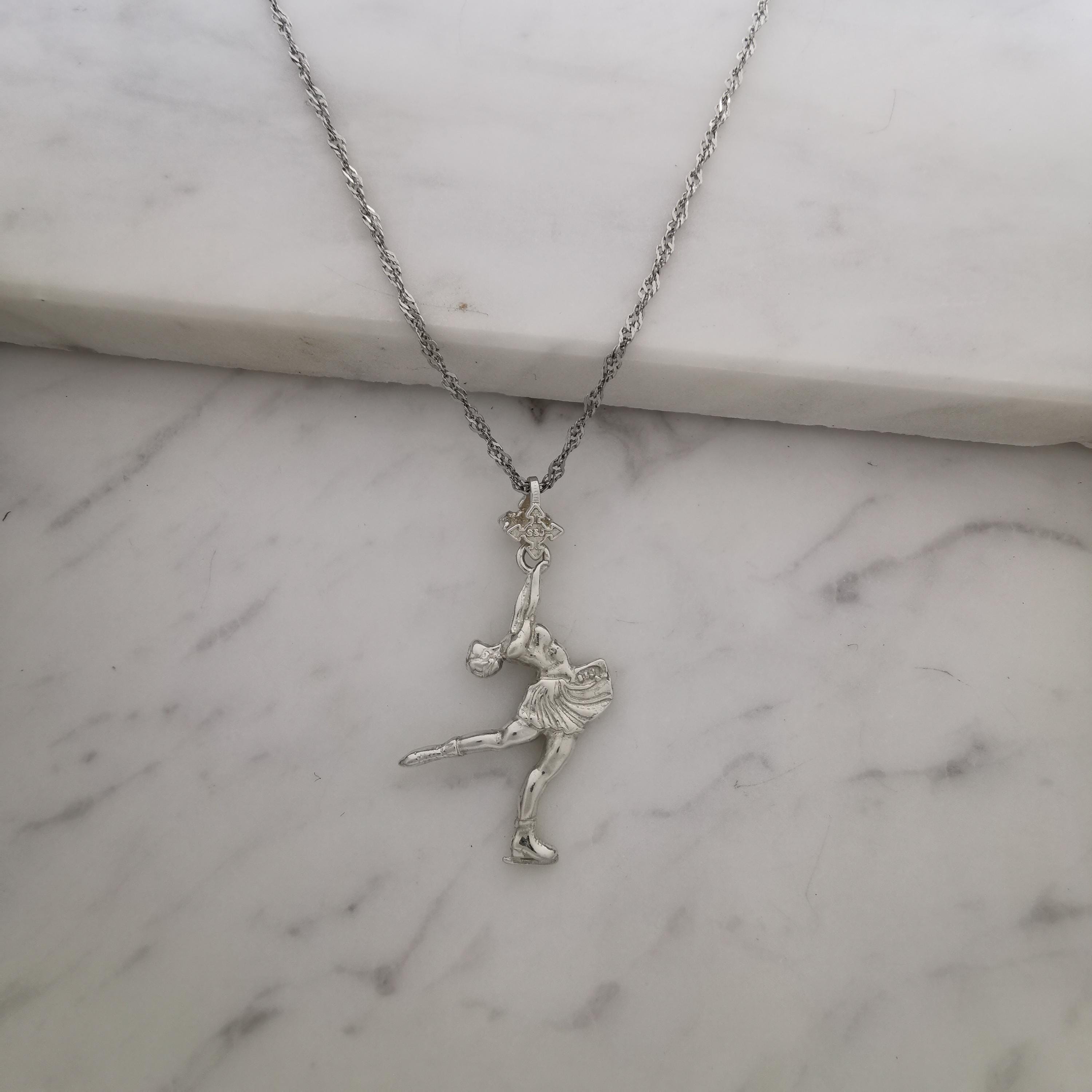 Figure Skating Jewelry Pendant for Women – Classic Silver 925 Gift – Handcrafted Sport Charm for Ladies on Ice – Necklace