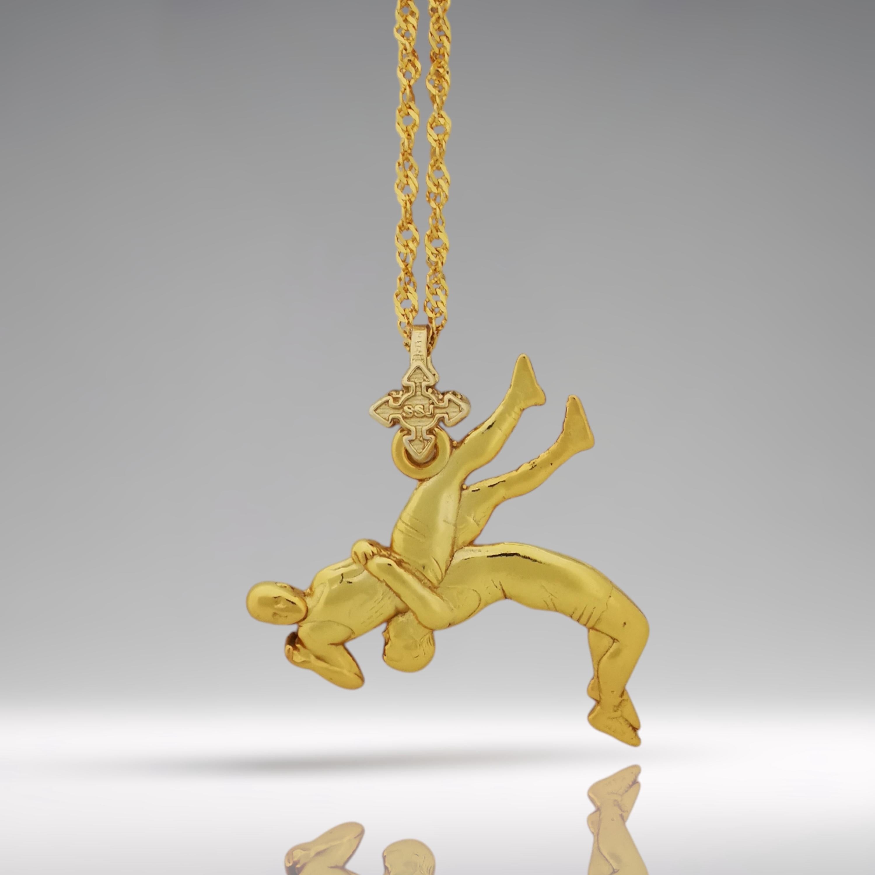 Wrestling Jewelry Pendant for Men – Gold-Plated 925 Silver Gift – Sports Accessory for Wrestlers, Coaches and Grappling Fans – Necklace