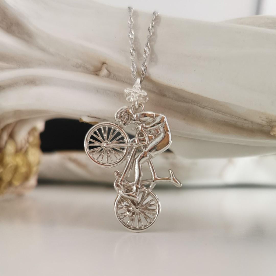 Cycling Jewelry Pendant for Men – Classic 925 Sterling Silver Gift – Handcrafted Sports Necklace for Cyclists and Bike Riders – Necklace