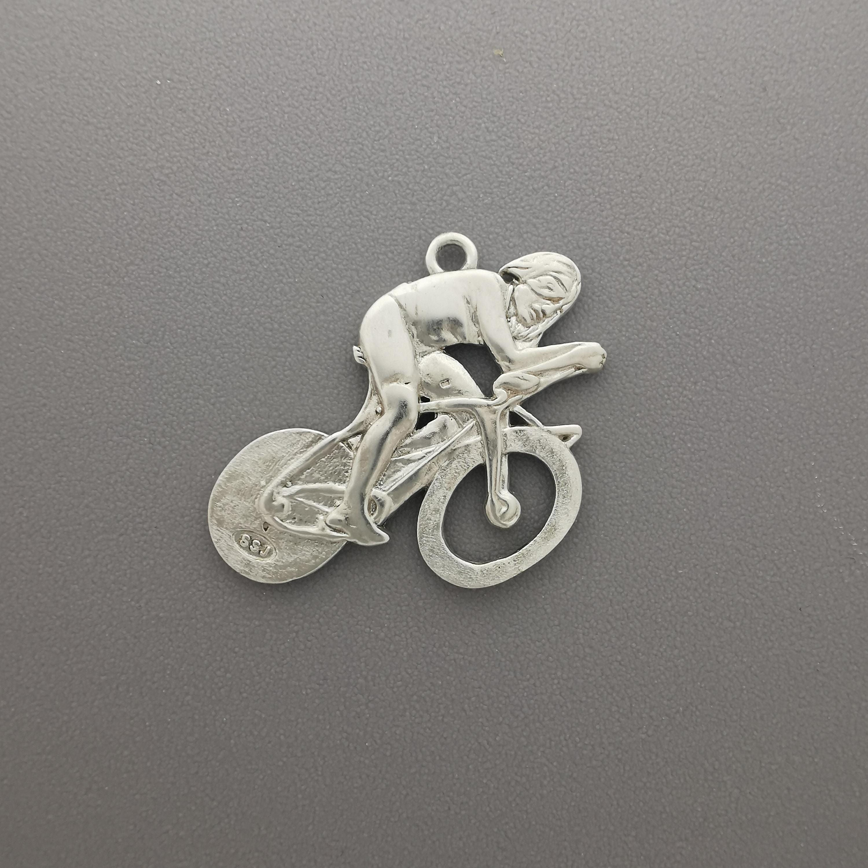 Cycling Jewelry Pendant for Men – Classic Silver 925 Gift – Sports Accessory for Road Racers and Cyclists – Necklace