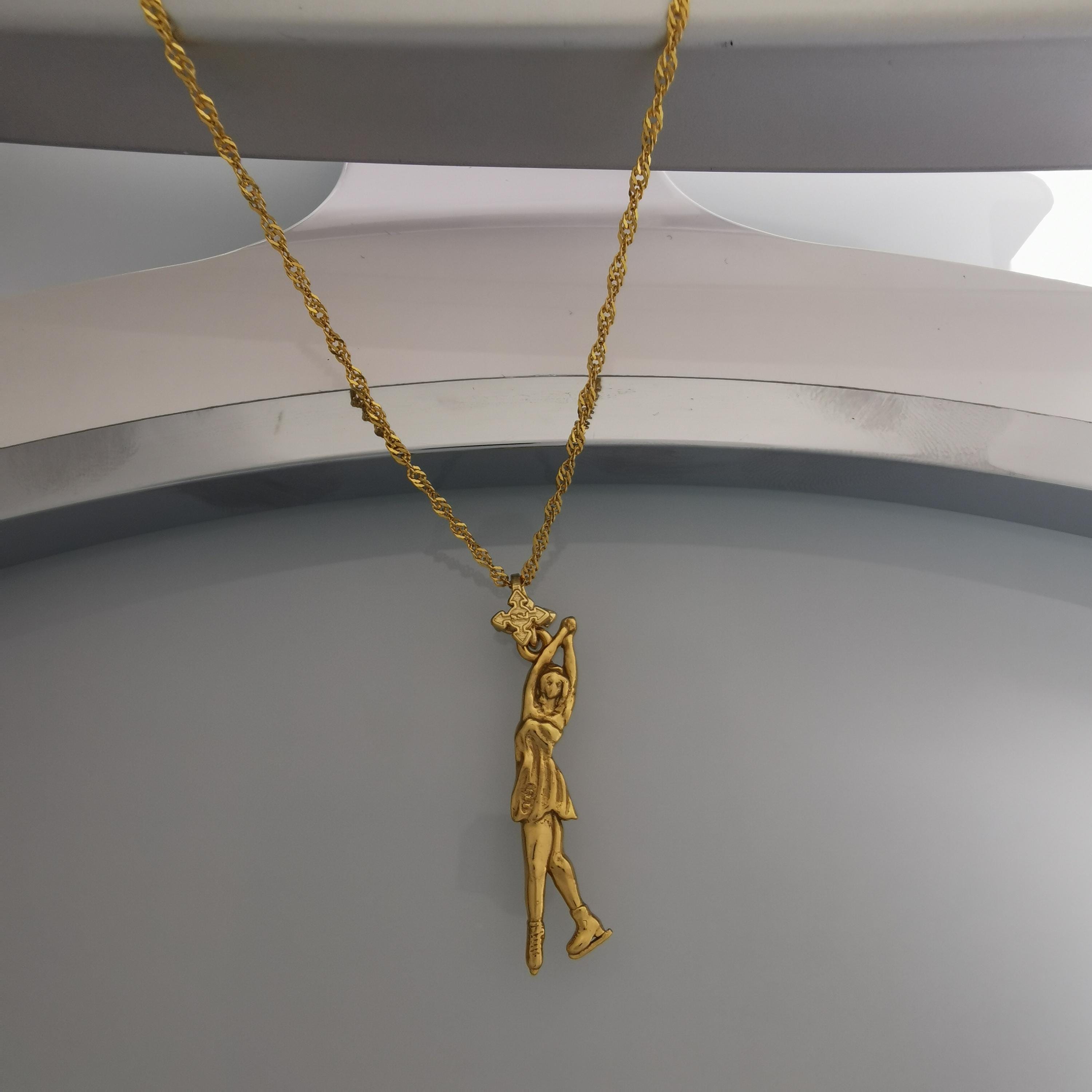 Figure Skating Jewelry Pendant for Girls – Gold-Plated 925 Silver Gift – Sports Charm for Skaters, Coaches & Fans – Necklace