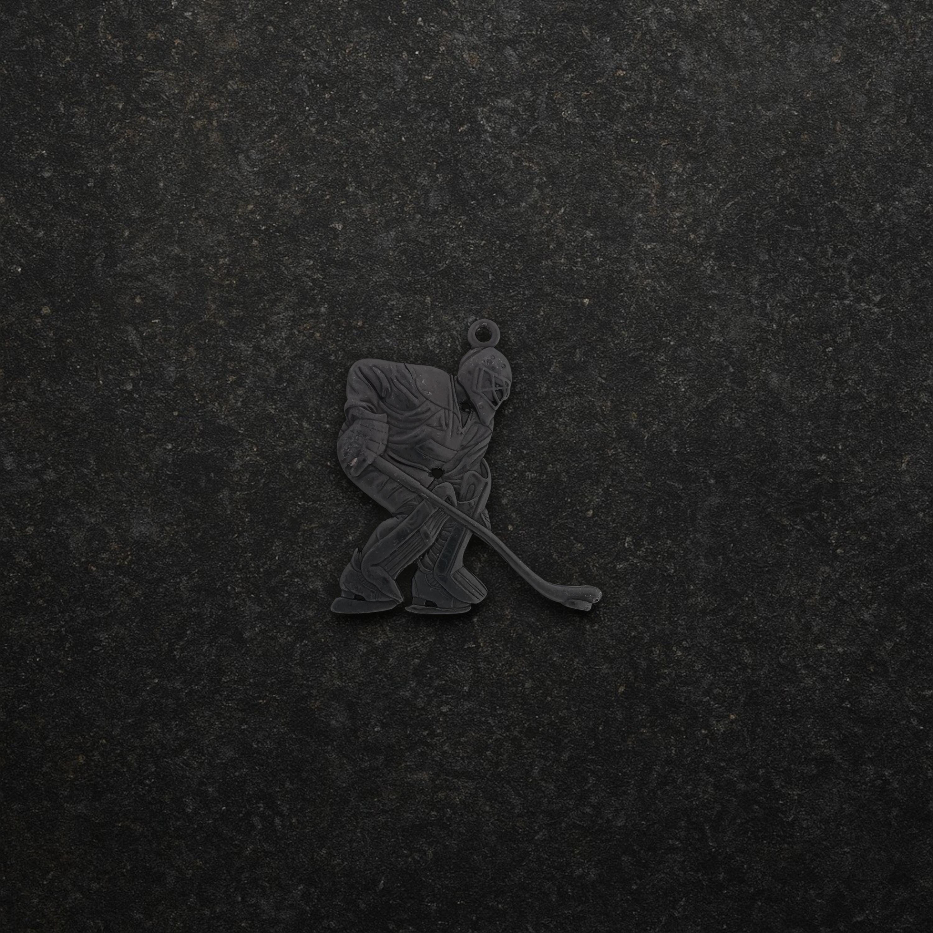 Ice Hockey Jewelry Pendant for Men – Oxidized Black 925 Silver Goalie Gift – Handcrafted Sports Charm for Athletes and Fans – Necklace