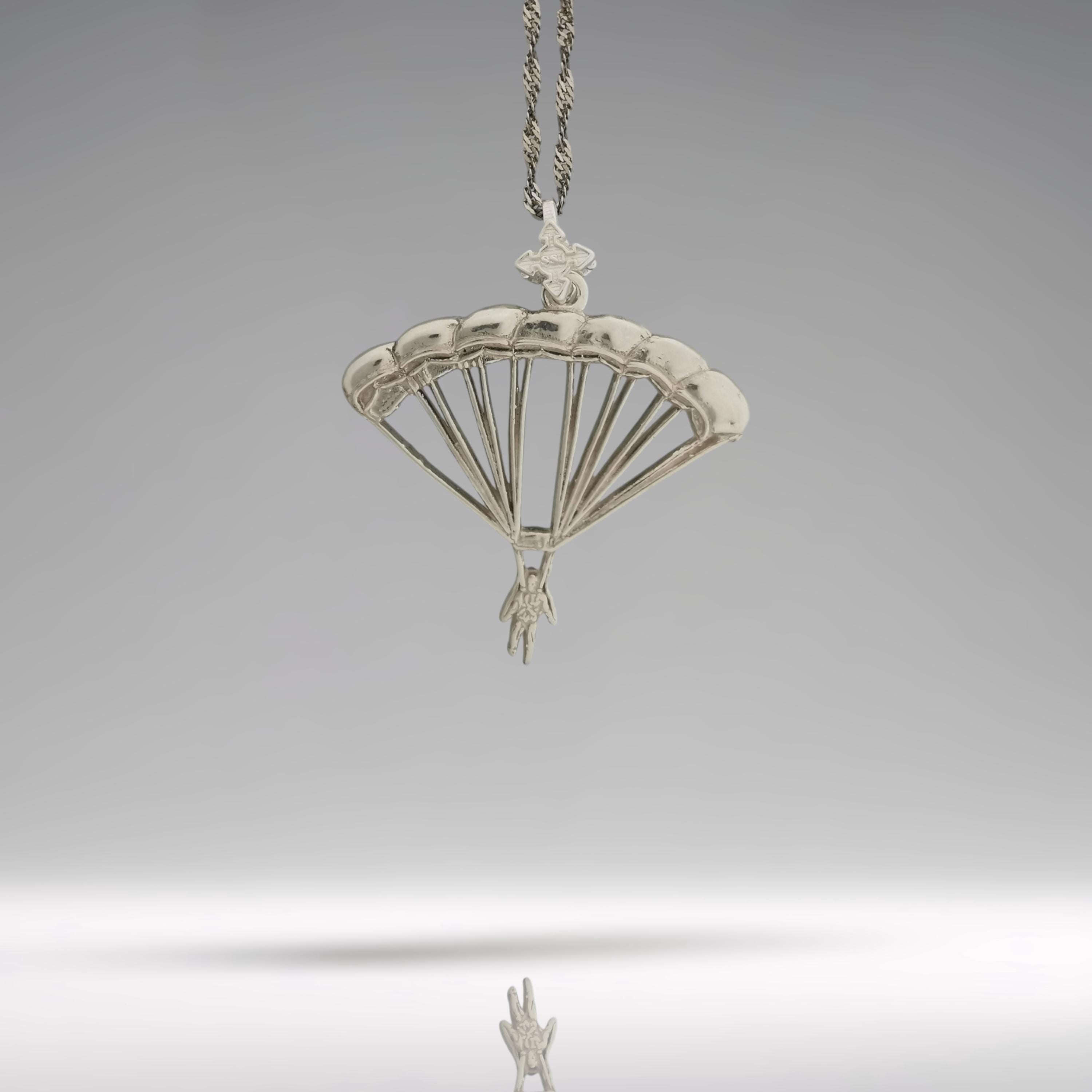 Skydiving Jewelry Pendant for Men and Women – Classic Silver 925 Gift – Handcrafted Sports Charm for Extreme Movement – Necklace