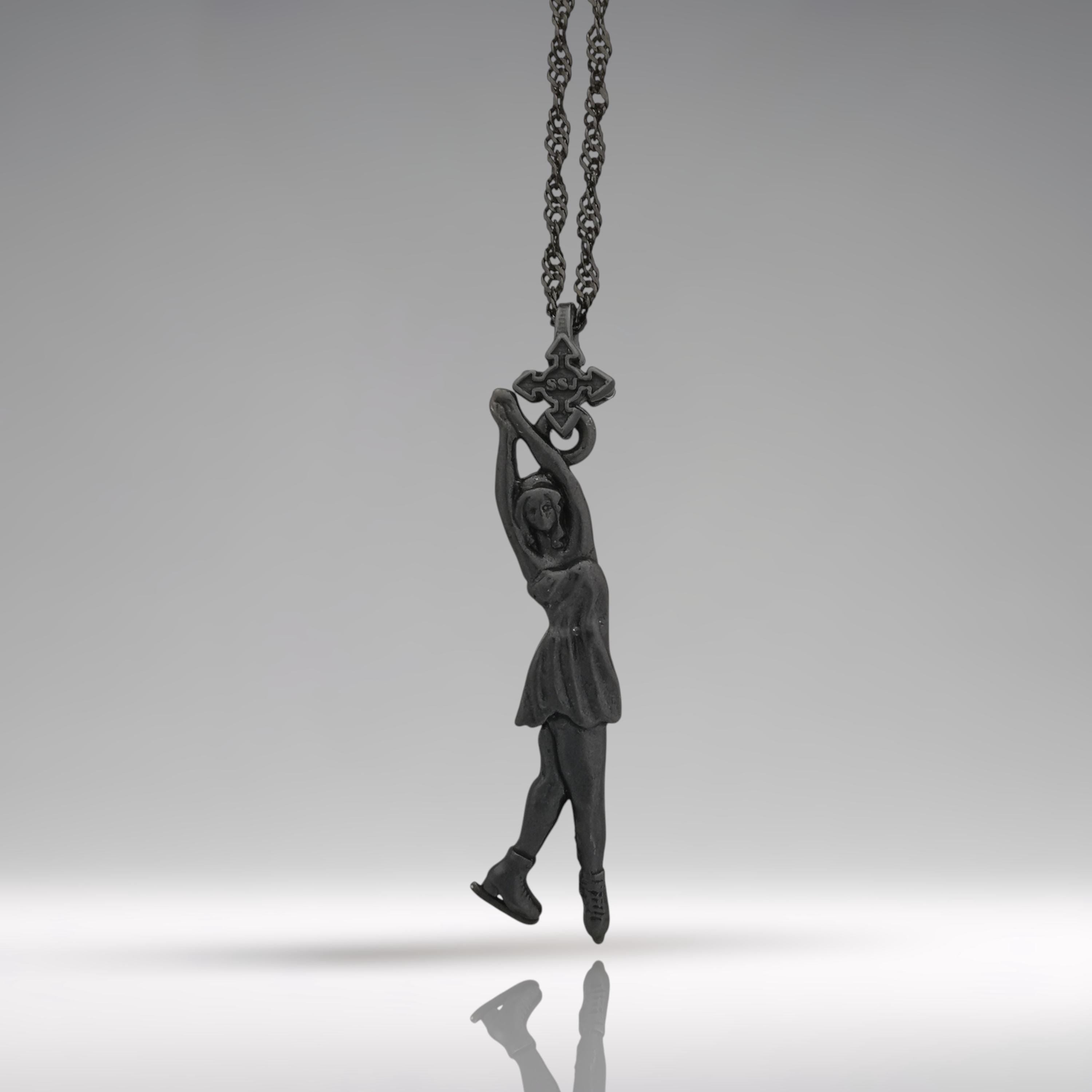 Figure Skating Jewelry Pendant for Girls – Oxidized Black 925 Silver Gift – Handcrafted Charm for Skaters, Coaches & Fans – Necklace