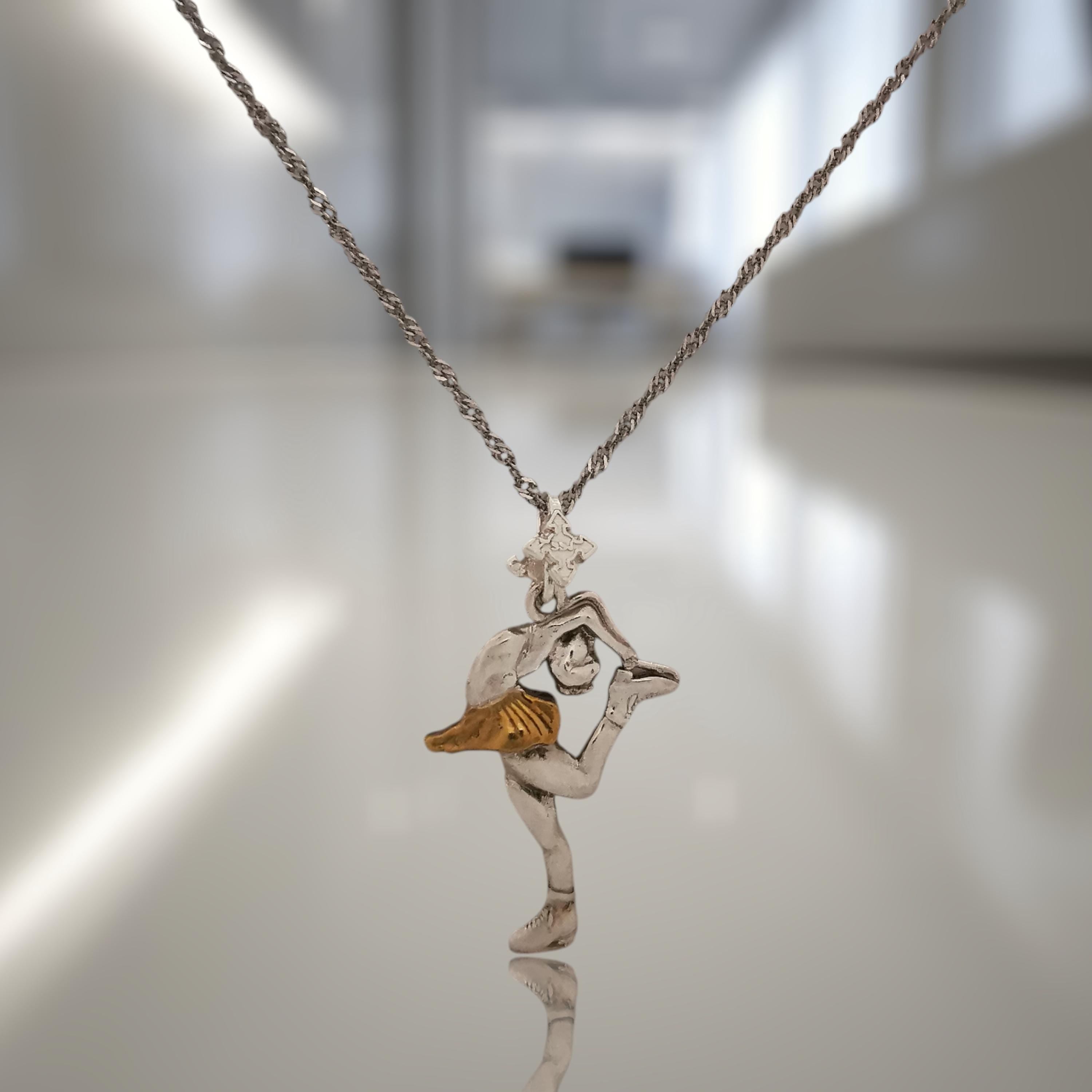 Figure Skating Jewelry Pendant for Women – Silver with Partial Gold Plating 925 Gift – Elegant Two-Tone Sports Charm for Skaters – Necklace