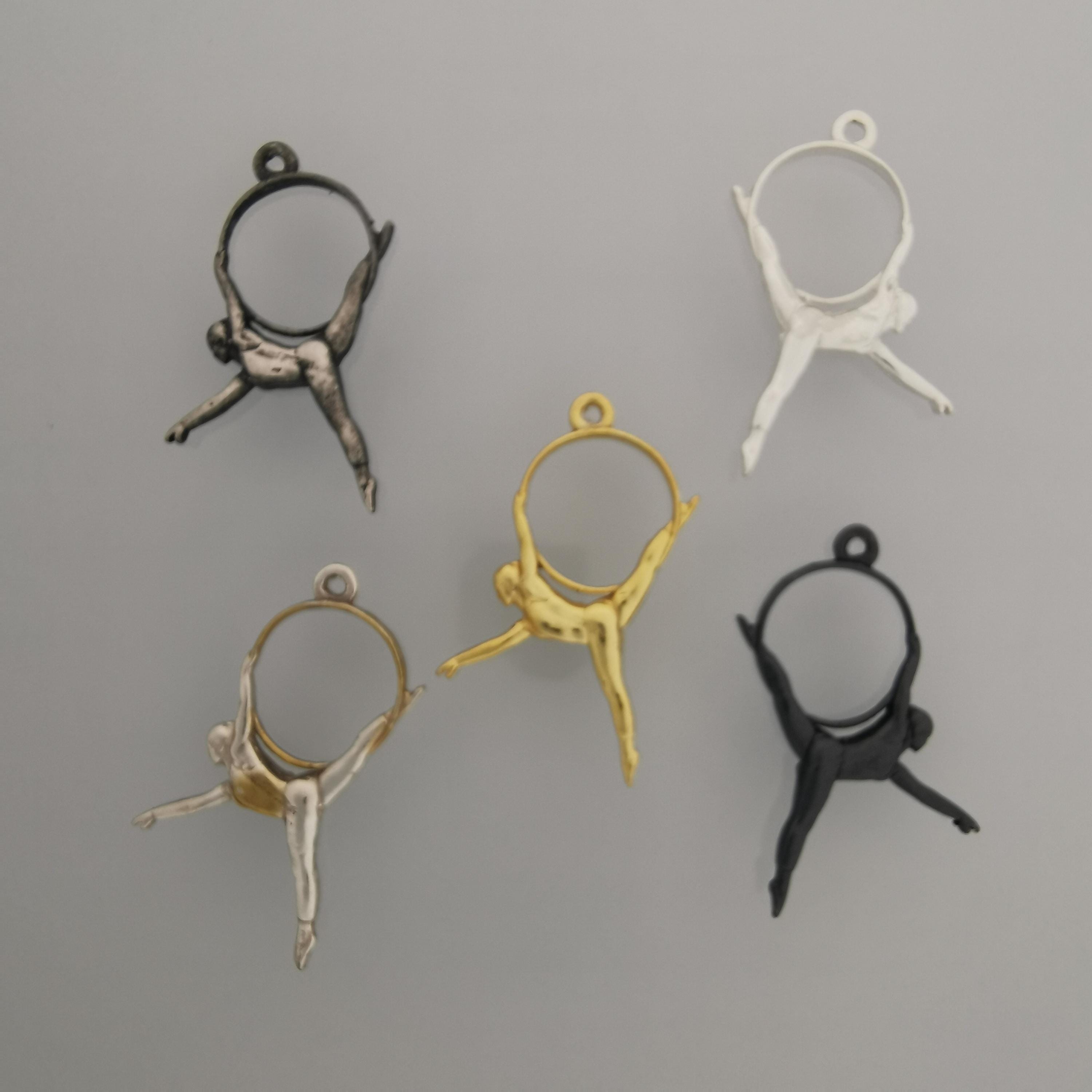 Aerial Hoop Jewelry Pendant for Women – Gold-Plated 925 Silver Gift – Handcrafted Sport Charm for Performers & Aerialists – Necklace