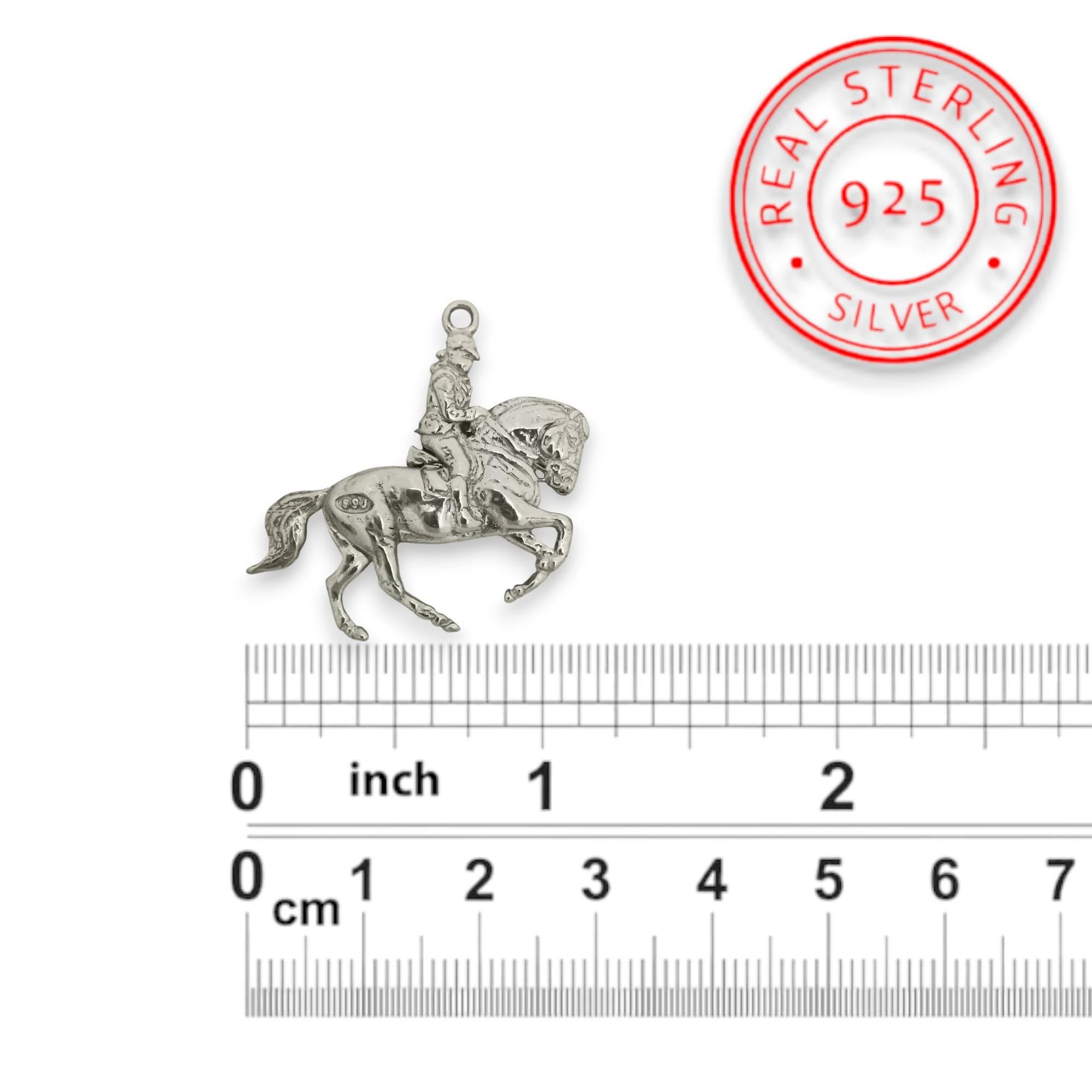 Dressage Jewelry Pendant for Men – Classic Silver 925 Gift – Handmade Equestrian Accessory for Riders and Horse Sport Lovers – Necklace