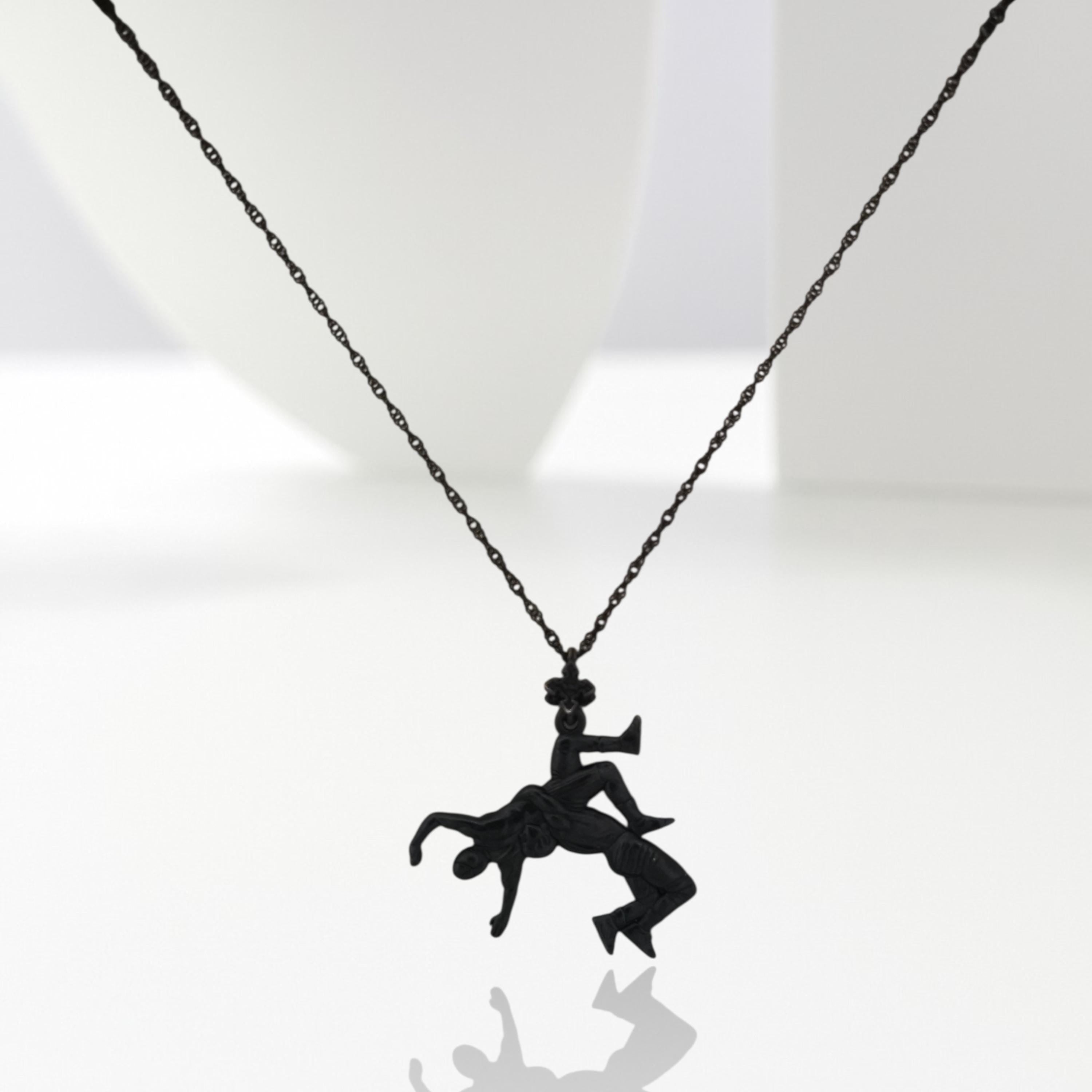 Wrestling Pendant for Men – Blackened 925 Silver Necklace – Rugged Gift for Athlete, Coach, or Fan – Great for Birthdays or Competitions